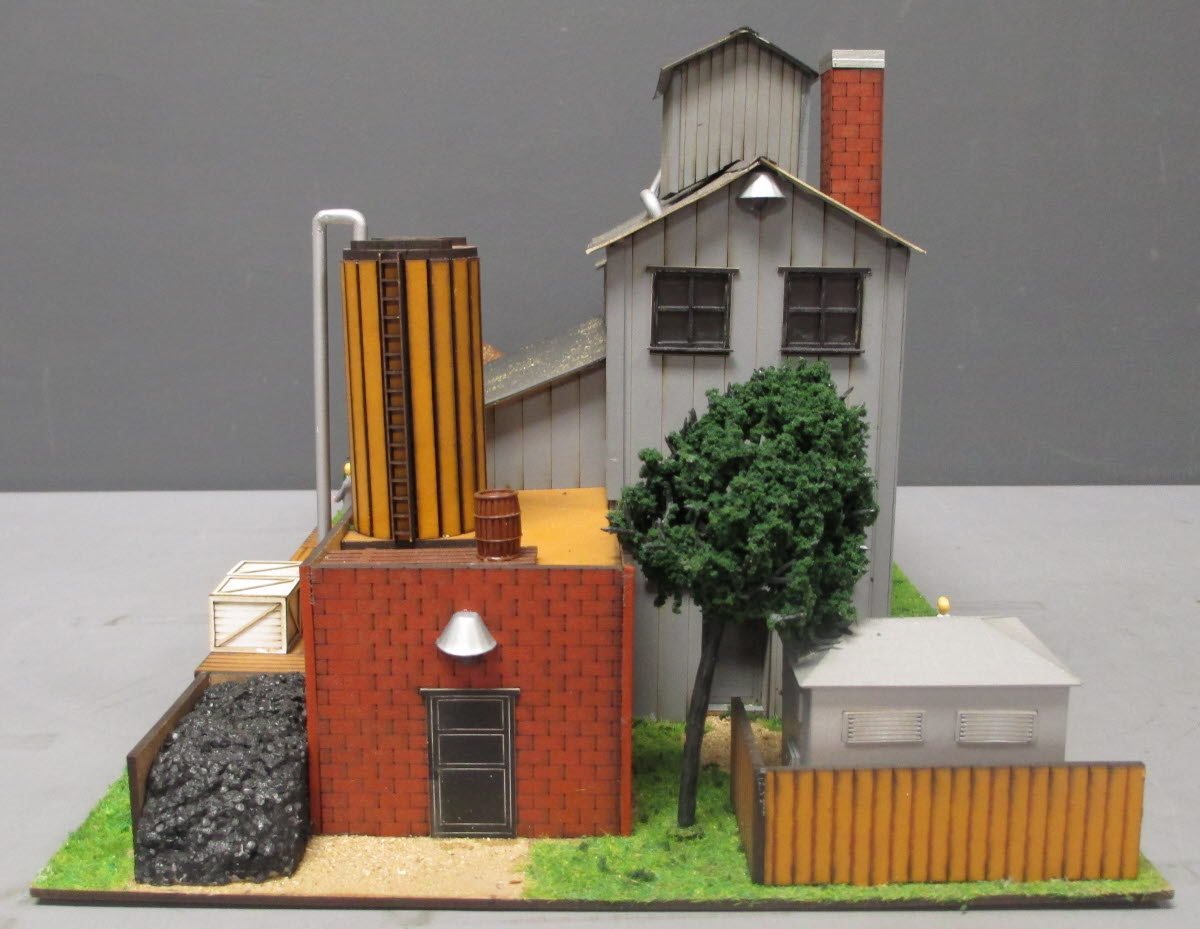 Menards 279-2678 O The Dakota Cabinet Factory Building