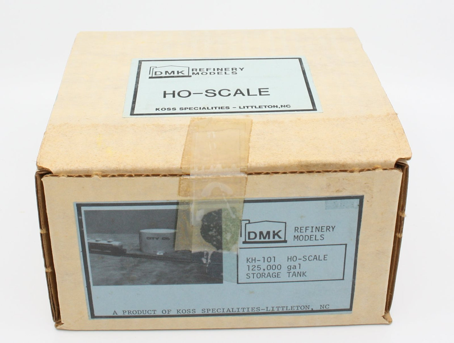 DMK KH-101 HO Scale 125,000 Gallon Storage Tank Kit