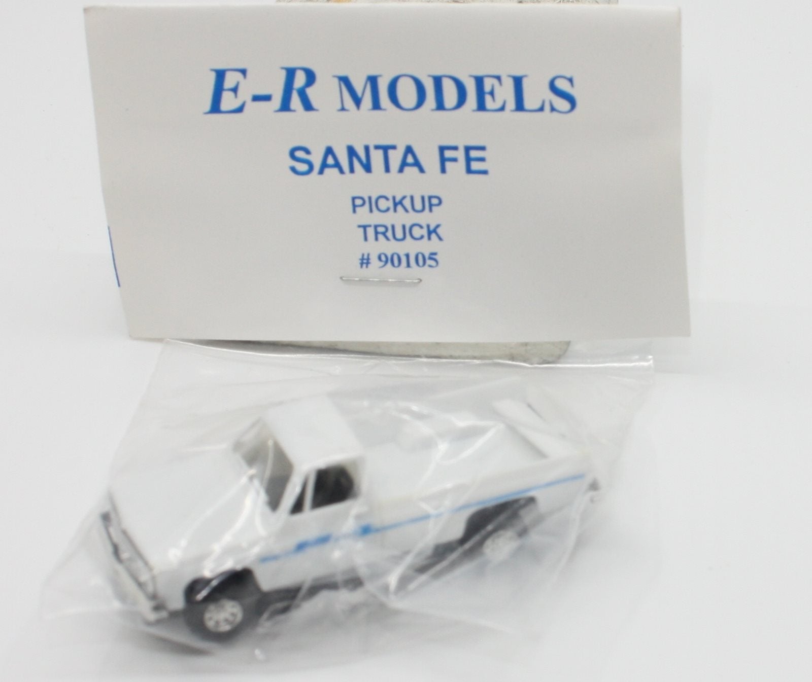 E-R Models 90105 HO Santa Fe Pick Up Truck
