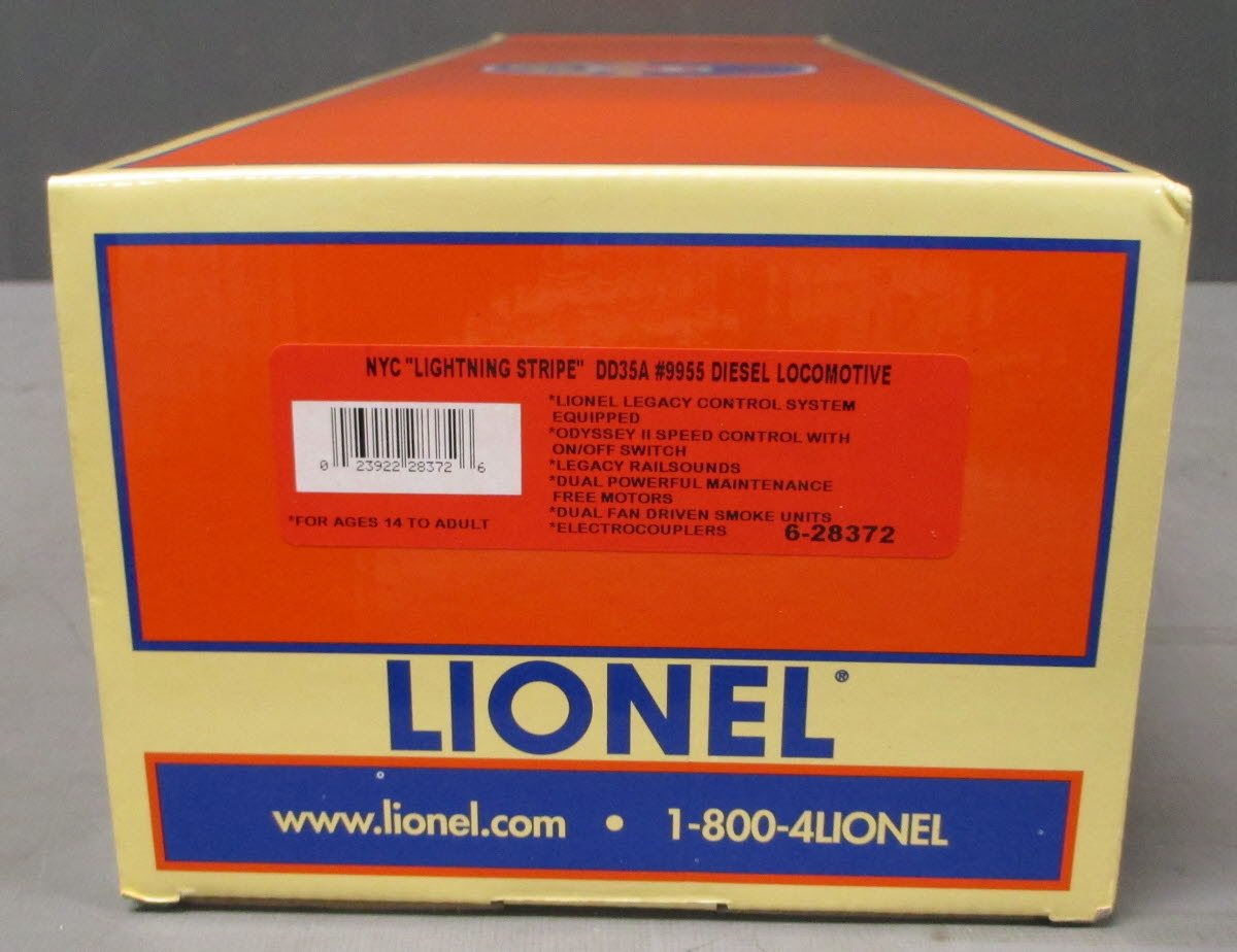 Lionel 6-28372 New York Central "Lightning Stripe" DD35A Diesel Locomotive #9955