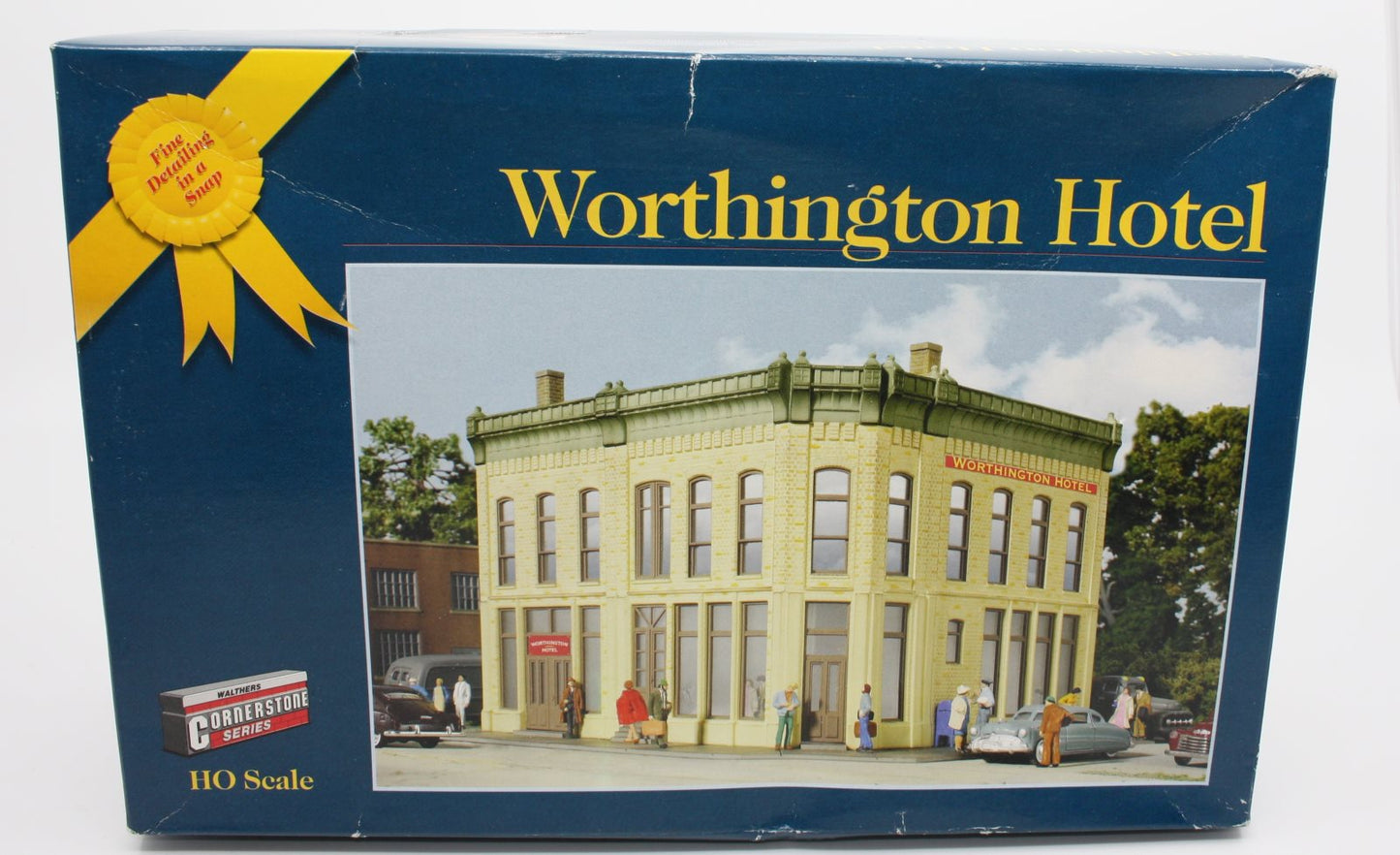 Walthers 933-3609 HO Gold Ribbon Series Worthington Hotel Building Kit