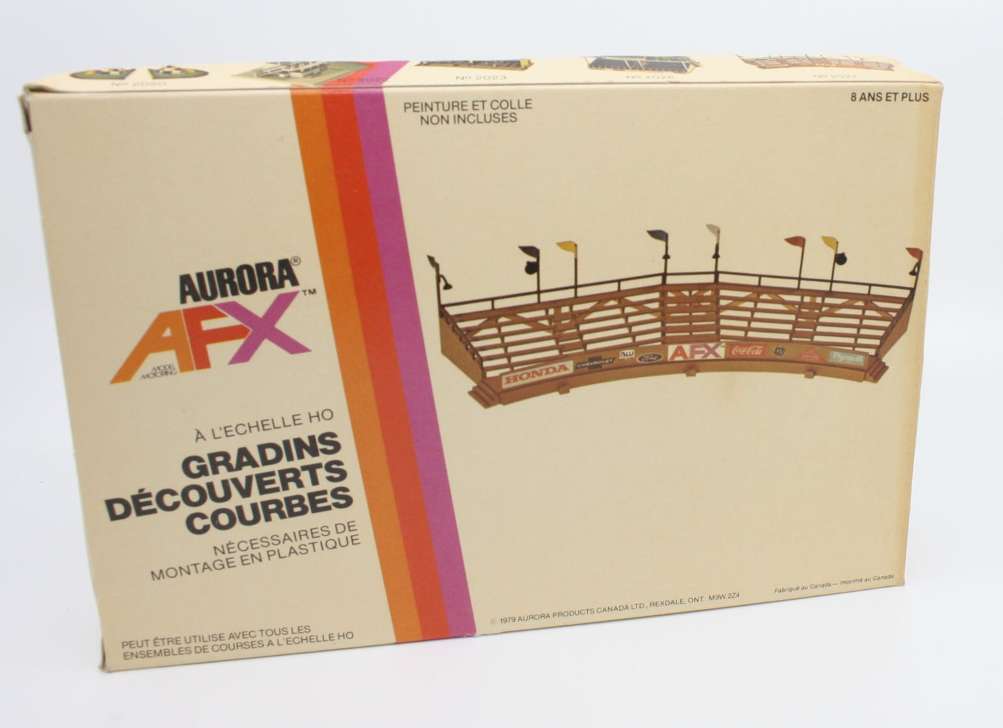 Aurora 2027 HO Slotcar Curved Bleachers Kit