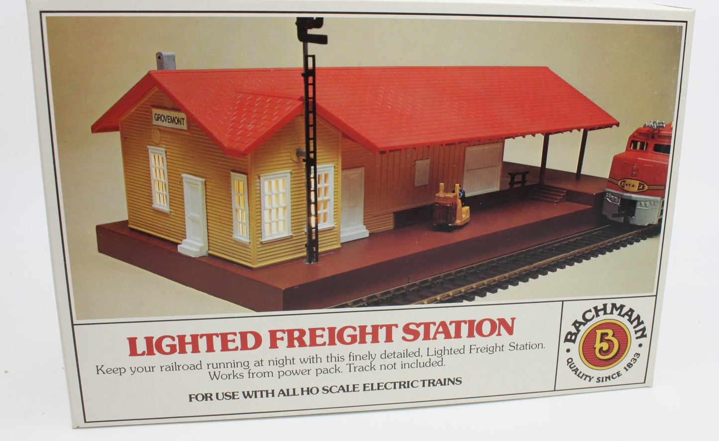 Bachmann 3014 HO Lighted Freight Station Building Kit