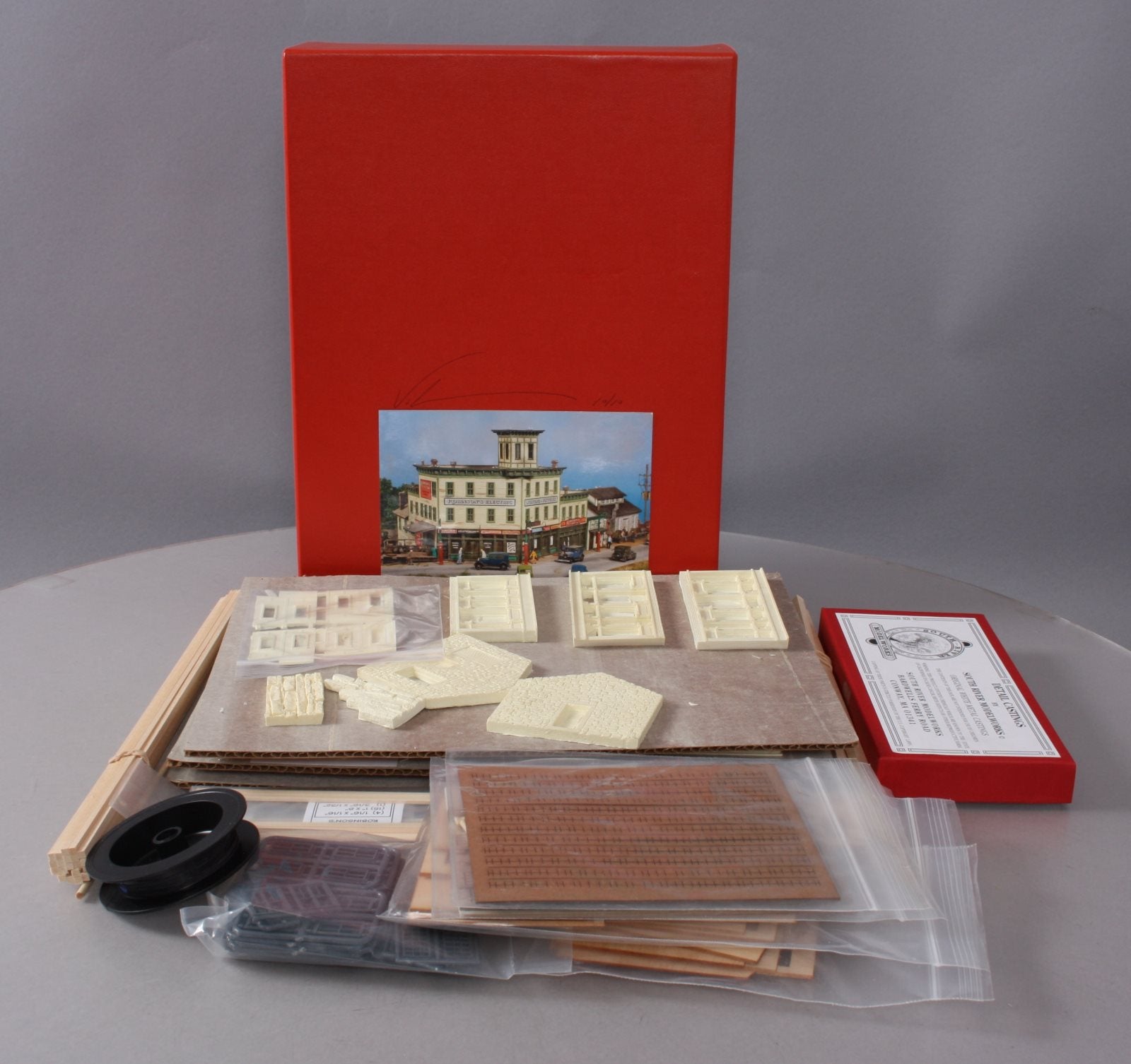 South River Modelworks 330 HO Scale Robinson's Electric & Mfg Building Kit
