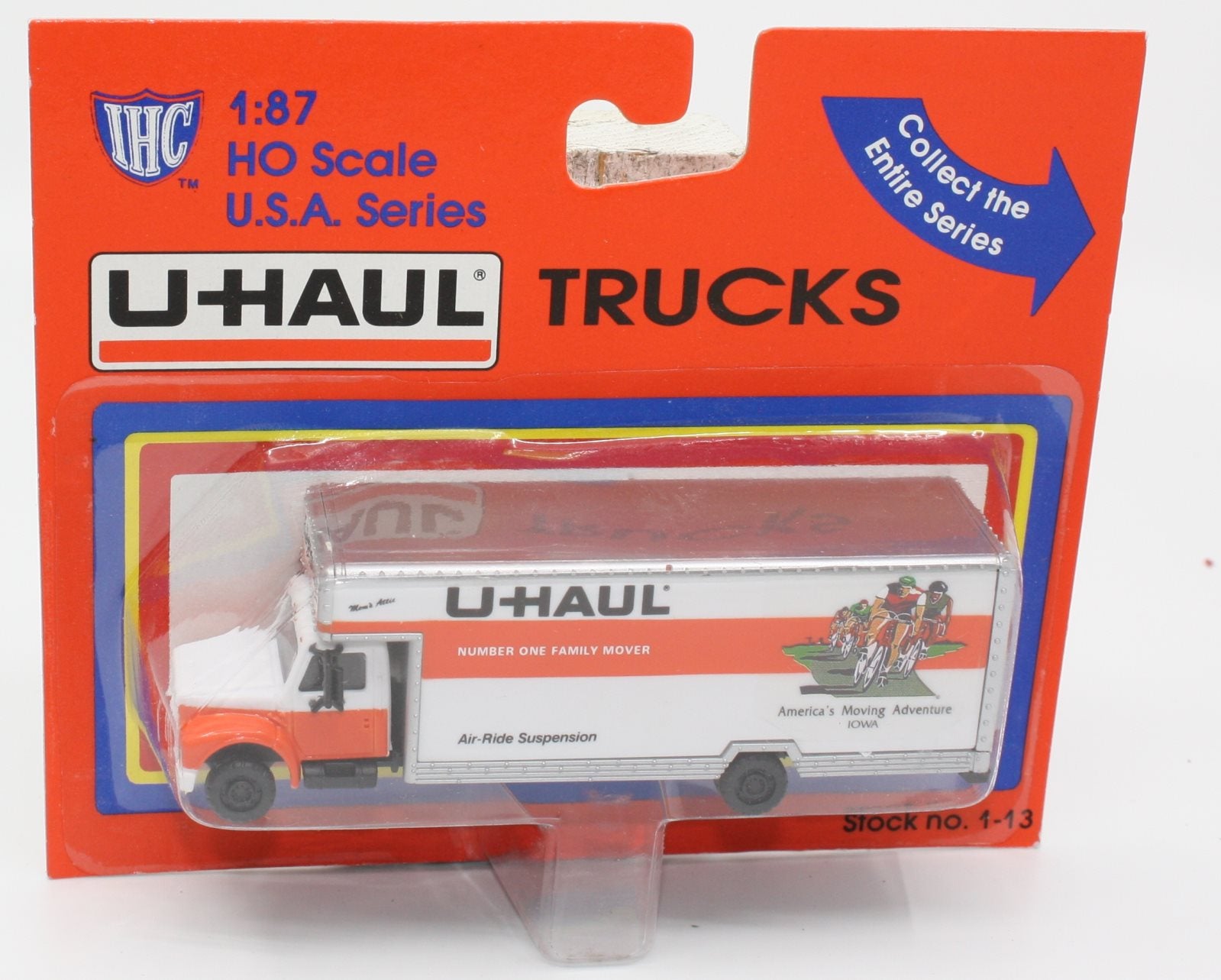 IHC 1-13 HO Iowa U-Haul 26' Moving Truck