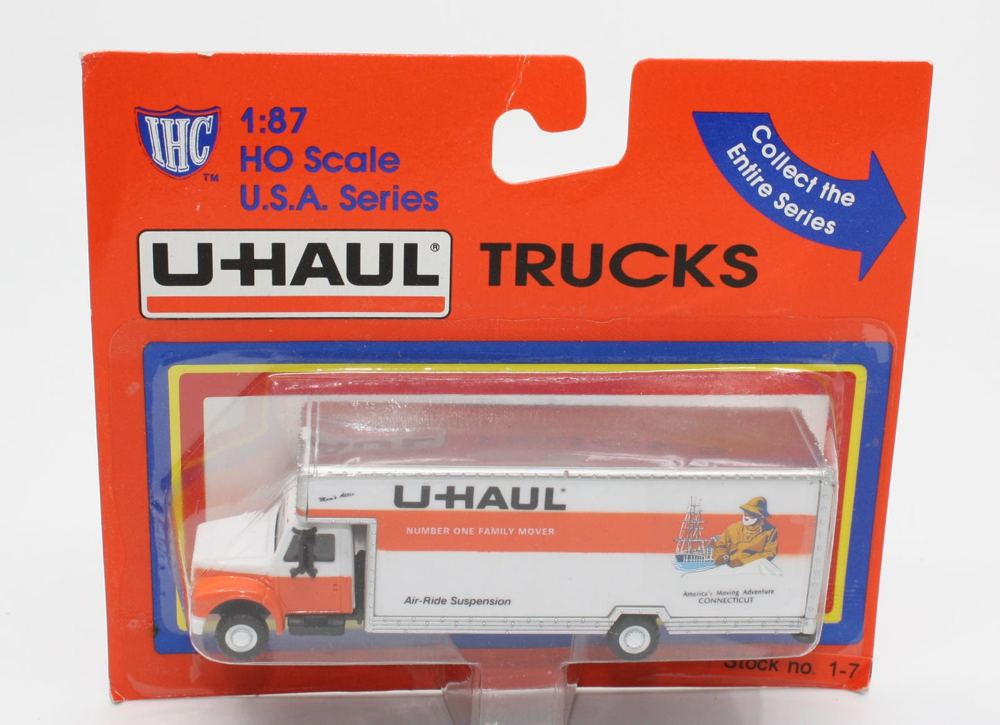 IHC 1-7 HO Connecticut U-Haul 26' Moving Truck