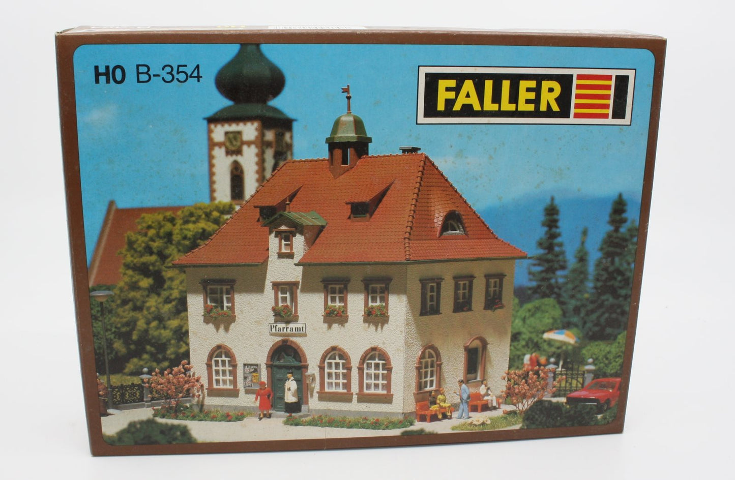Faller B-354 HO Parsonage Building Kit