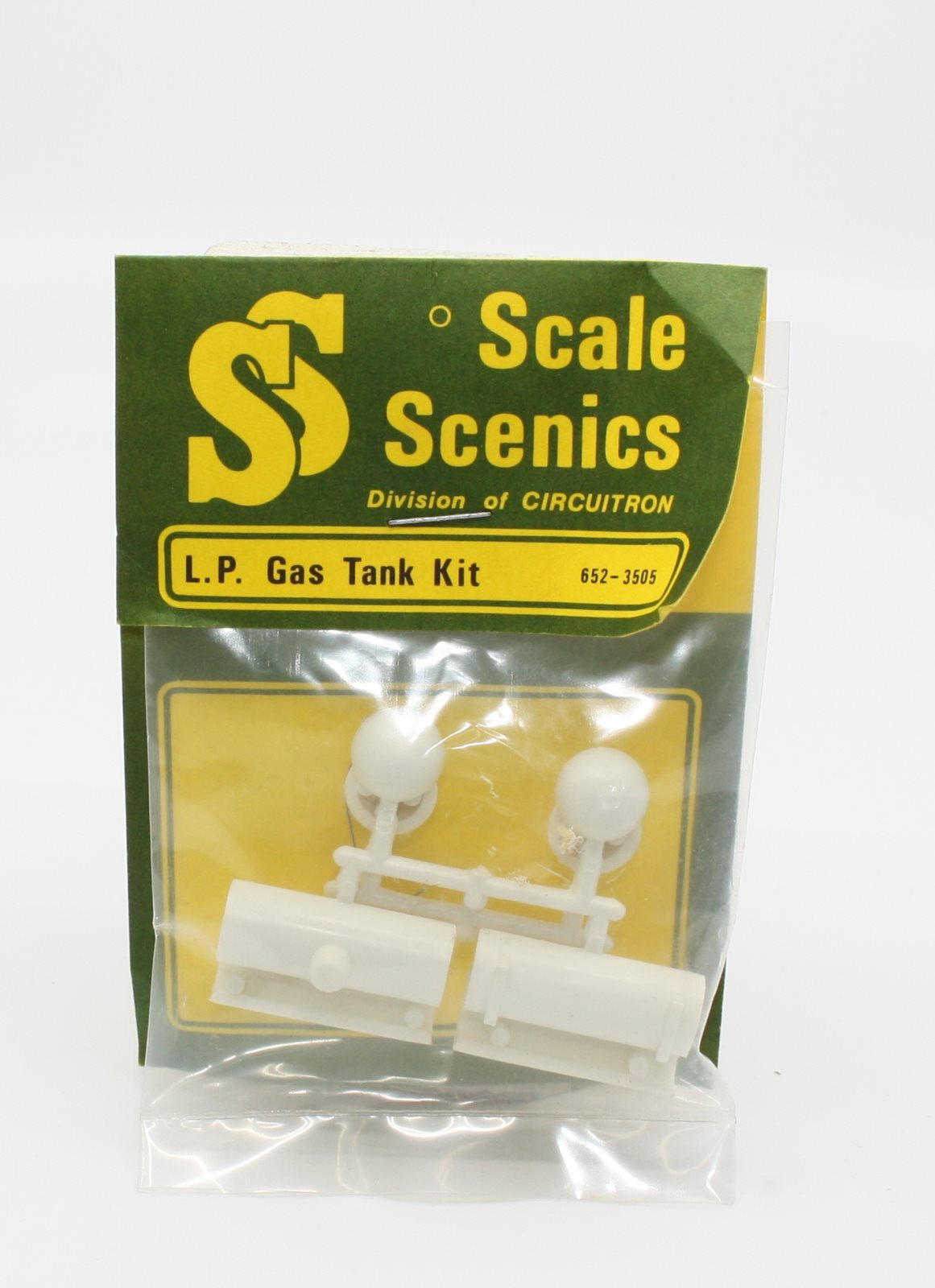 Scale Scenics 3505 HO L.P. Gas Tamk Kit (Pack of 2)