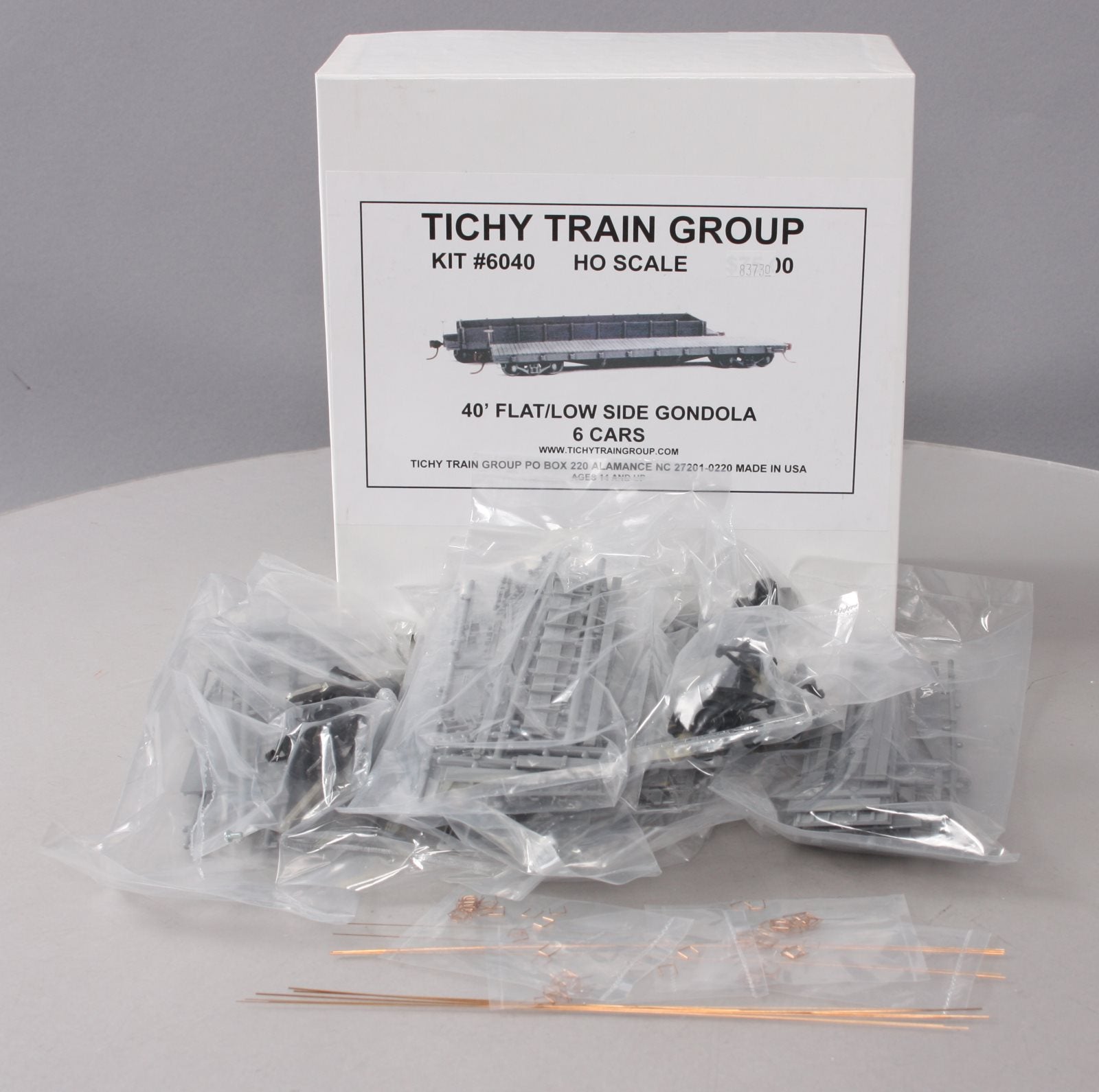 Tichy 6040 HO Undecorated w/Optional Wood Gondola Sides ACL Style Flatcar (6)