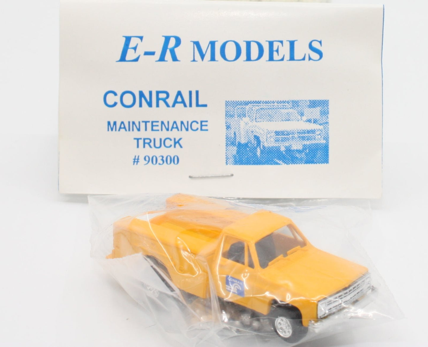 E-R Models 90300 HO RR Maintenance Truck CR
