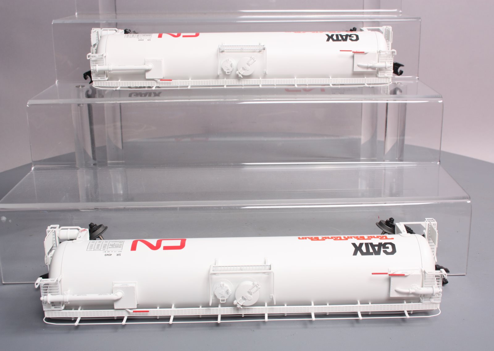 Lionel 6-29771 O CN TankTrain Tank Cars (Set of 2)