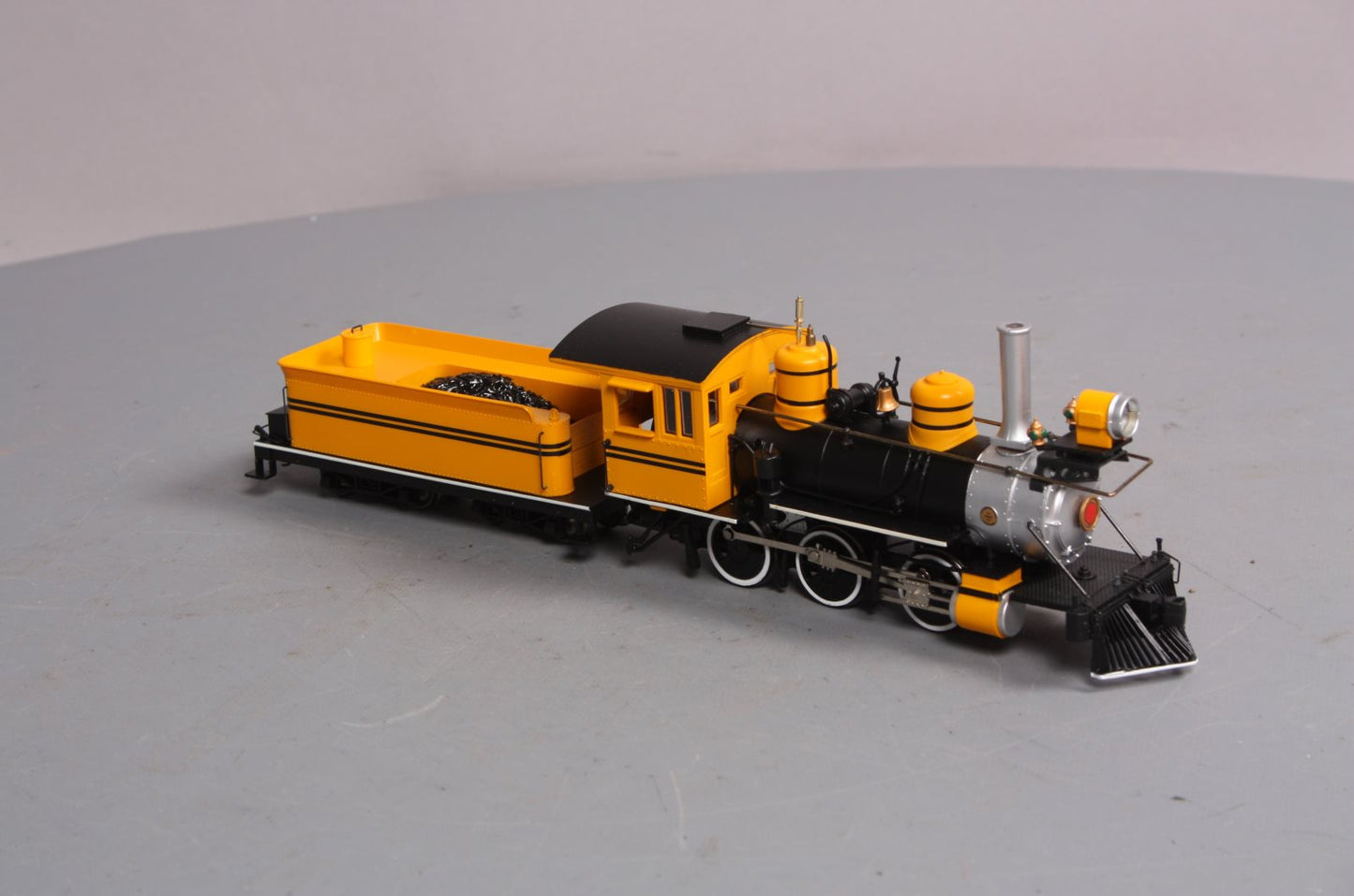 Bachmann 25249 On30 Painted & Unlettered Bumble Bee 2-6-0 Mogul Steam Locomotive