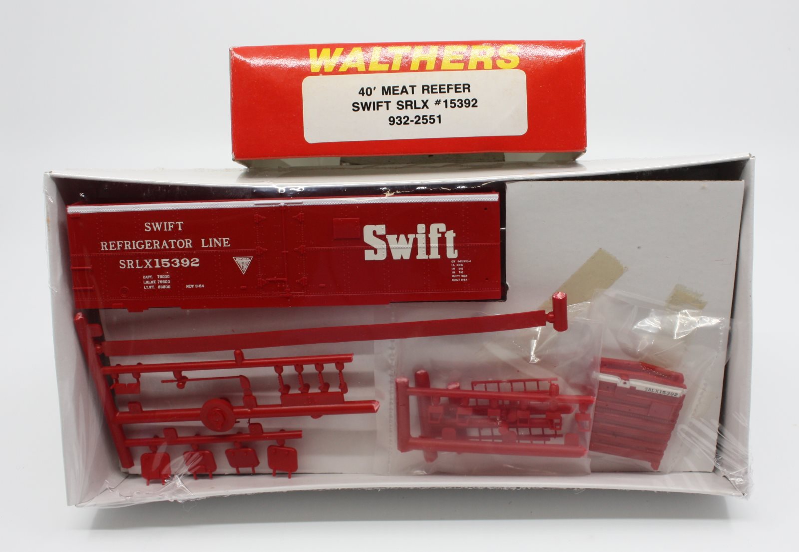 Walthers 932-2551 Swift 40' Meat Reefer HO Scale Kit