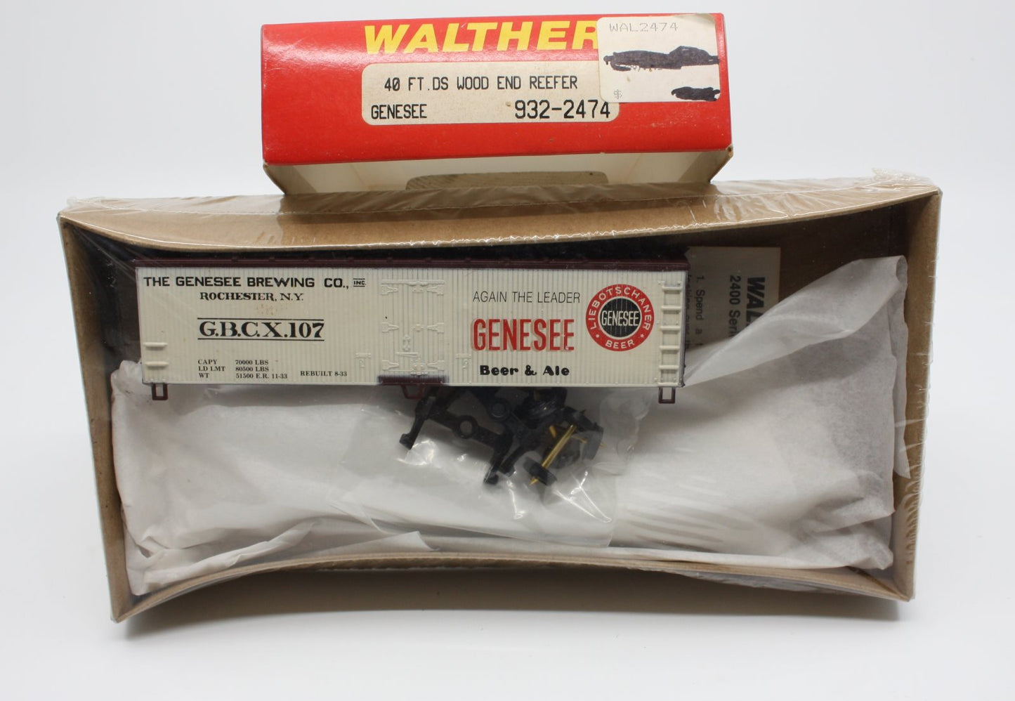 Walthers 932-2474 HO Genesee 40 Ft DS Wood End Reefer #GBCX107
