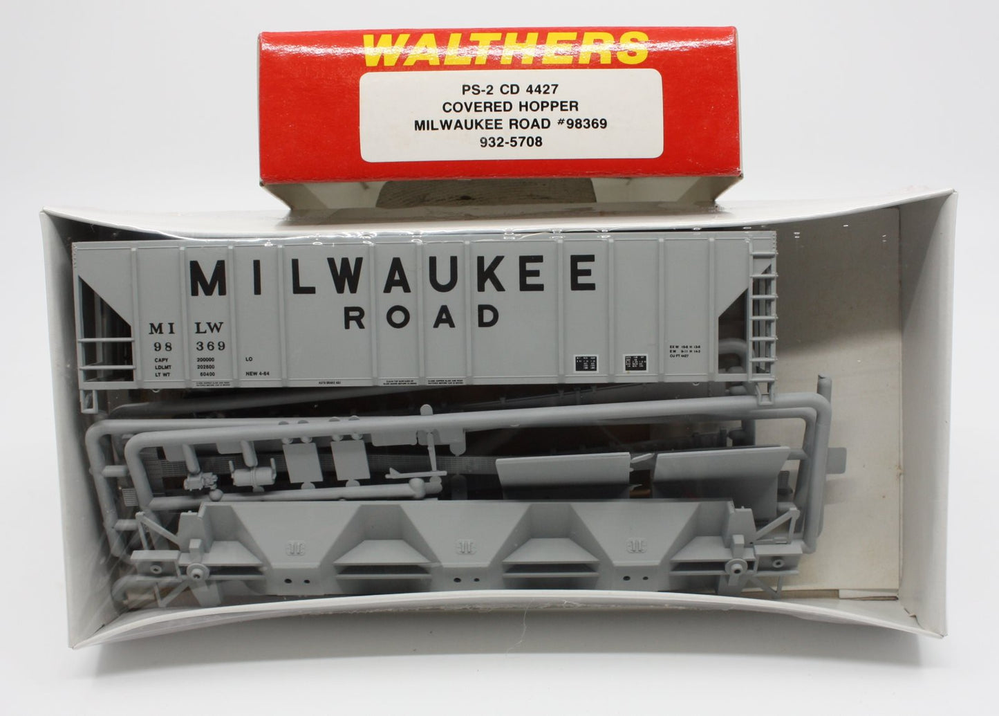 Walthers 932-5708 HO PS-2 CD 4427 Covered Hopper Milwaukee Road #98447 Kit