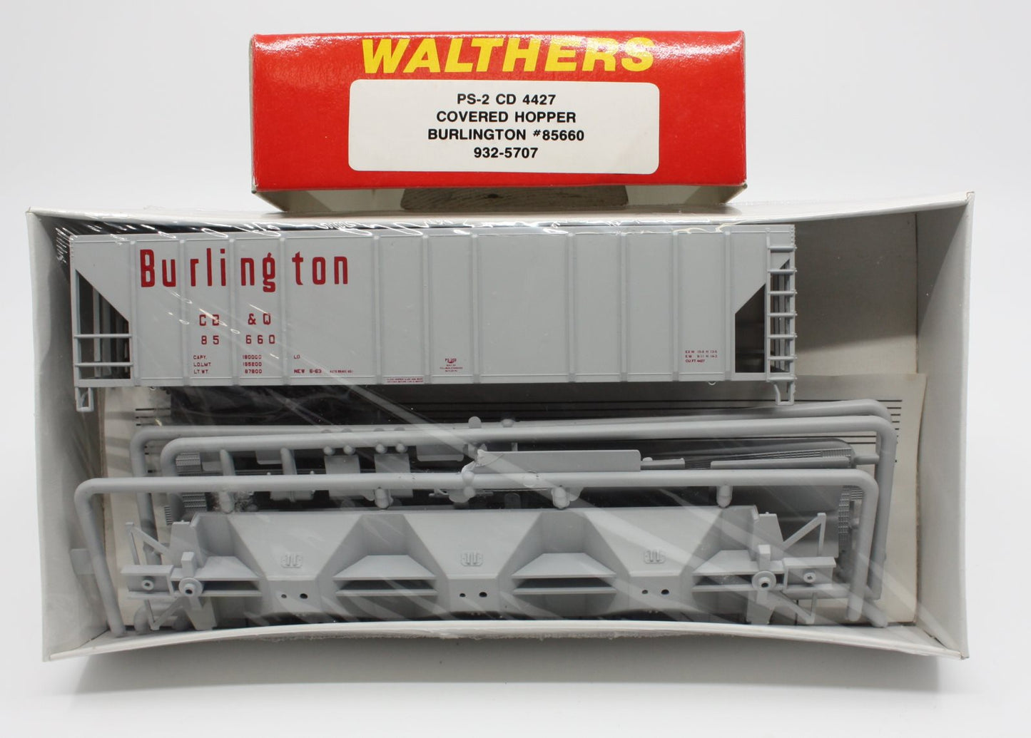 Walthers 932-5707 HO Burlington PS-2 CD 4427 Covered Hopper #85660