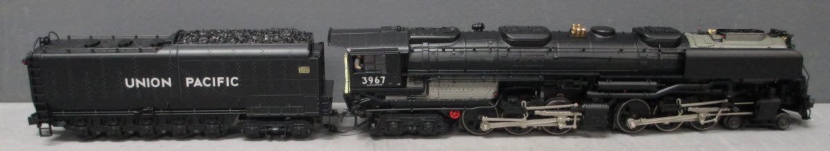 Lionel 6-11210 O Union Pacific VISIONLINE  4-6-6-4 Challenger Steam Loco #3967