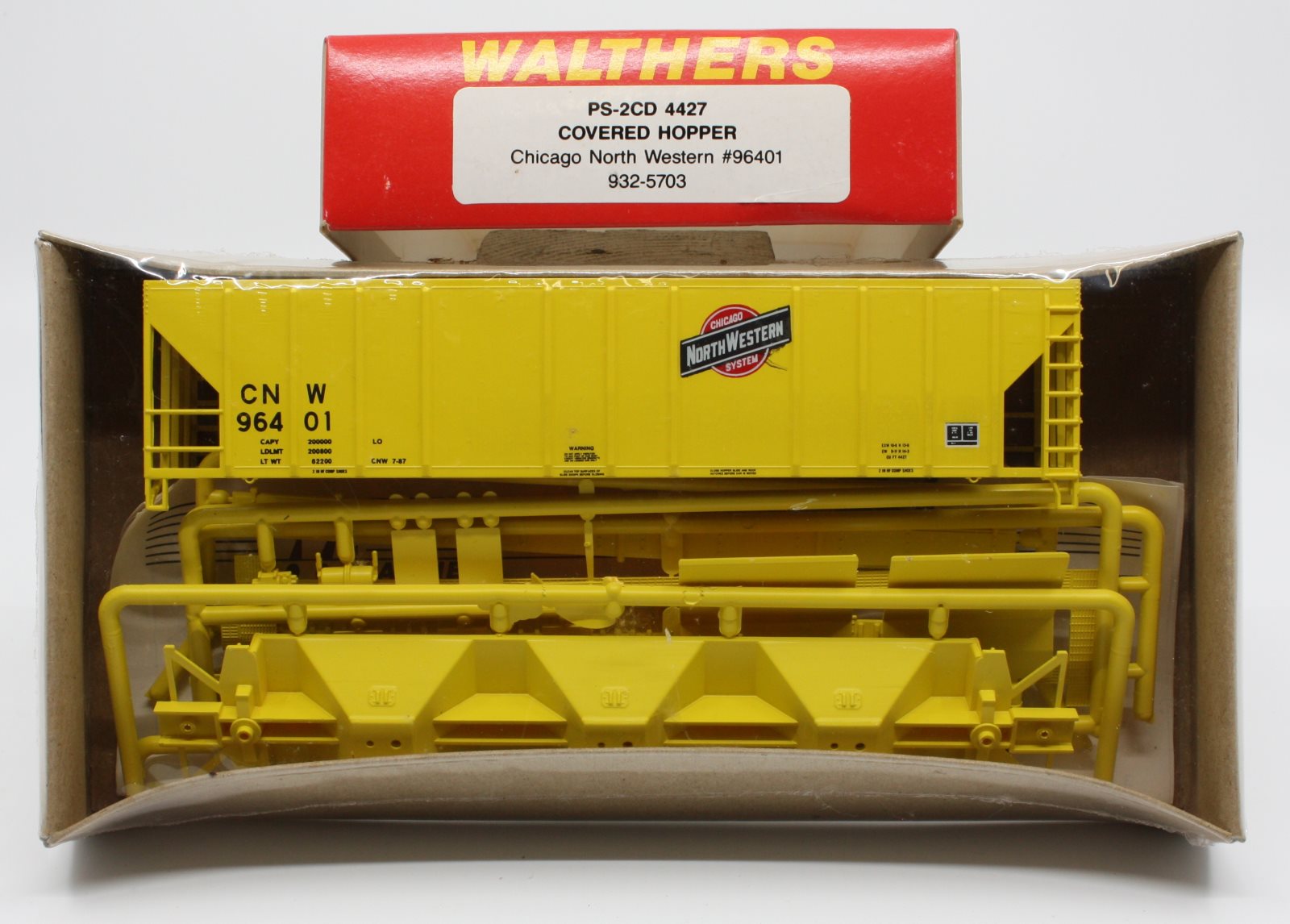 Walthers 932-5703 HO Chicago North Western PS-2CD 4427 Covered Hopper #96401 Kit