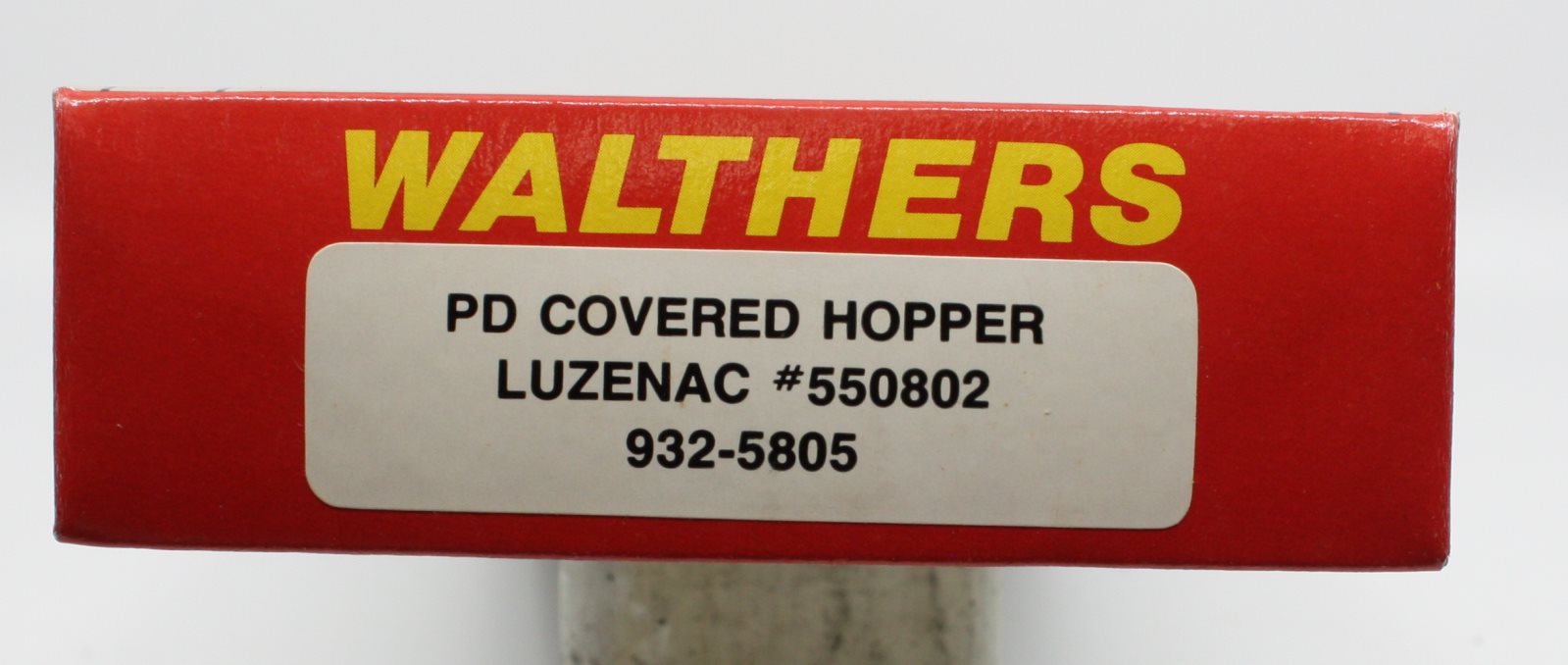 Walthers 932-5805 HO Luzenac PD Covered Hopper Car Kit #550802