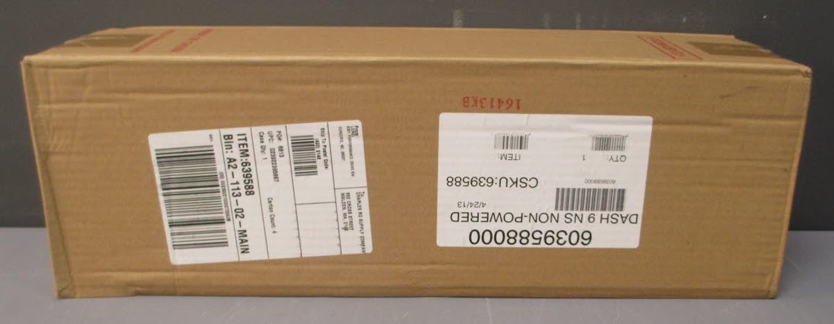 Lionel 6-39588 Norfolk Southern Non-Powered Dash 9-44CW Diesel Locomotive #9334