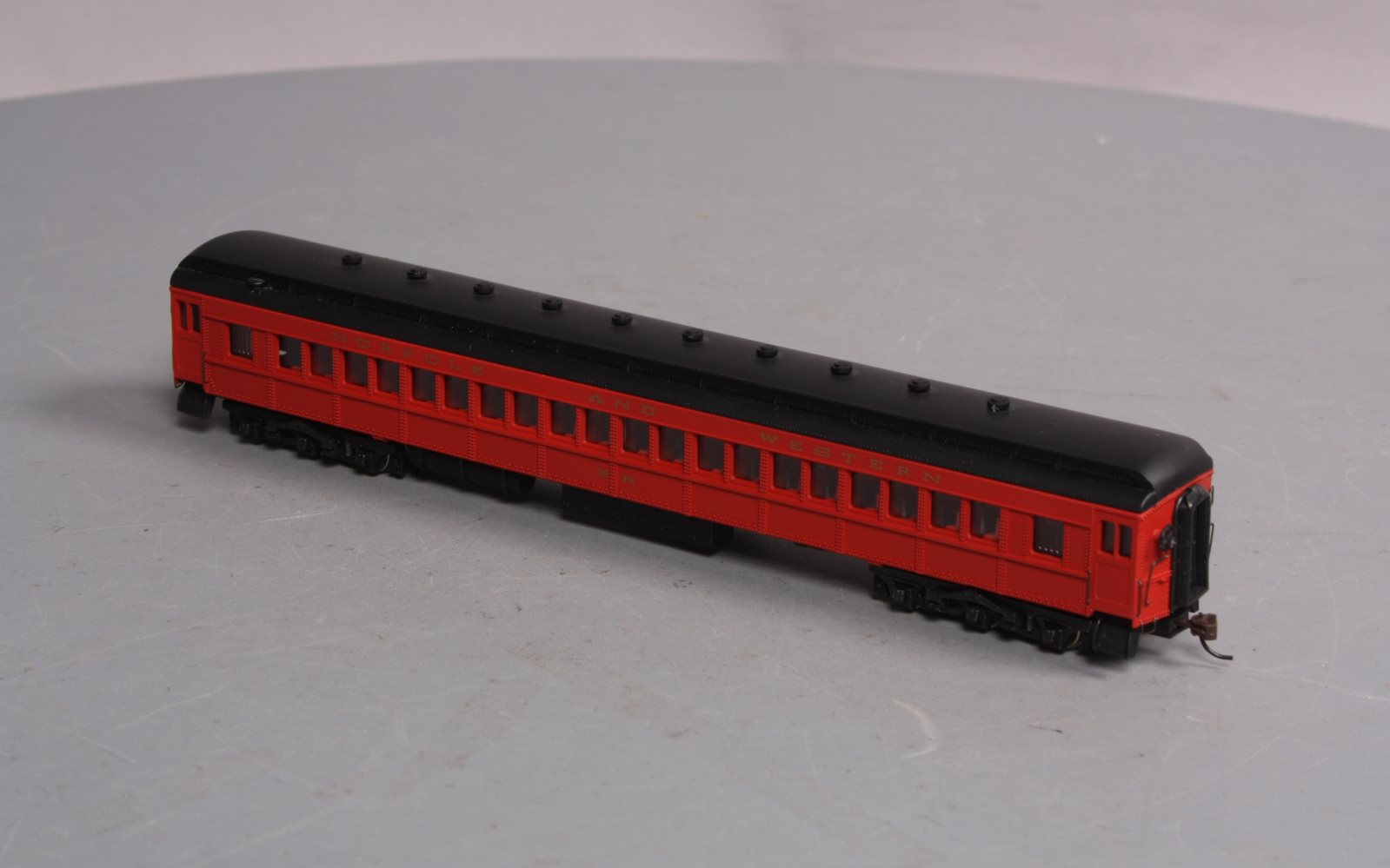 Bachmann 89122 HO Norfolk & Western Passenger Coach #1635