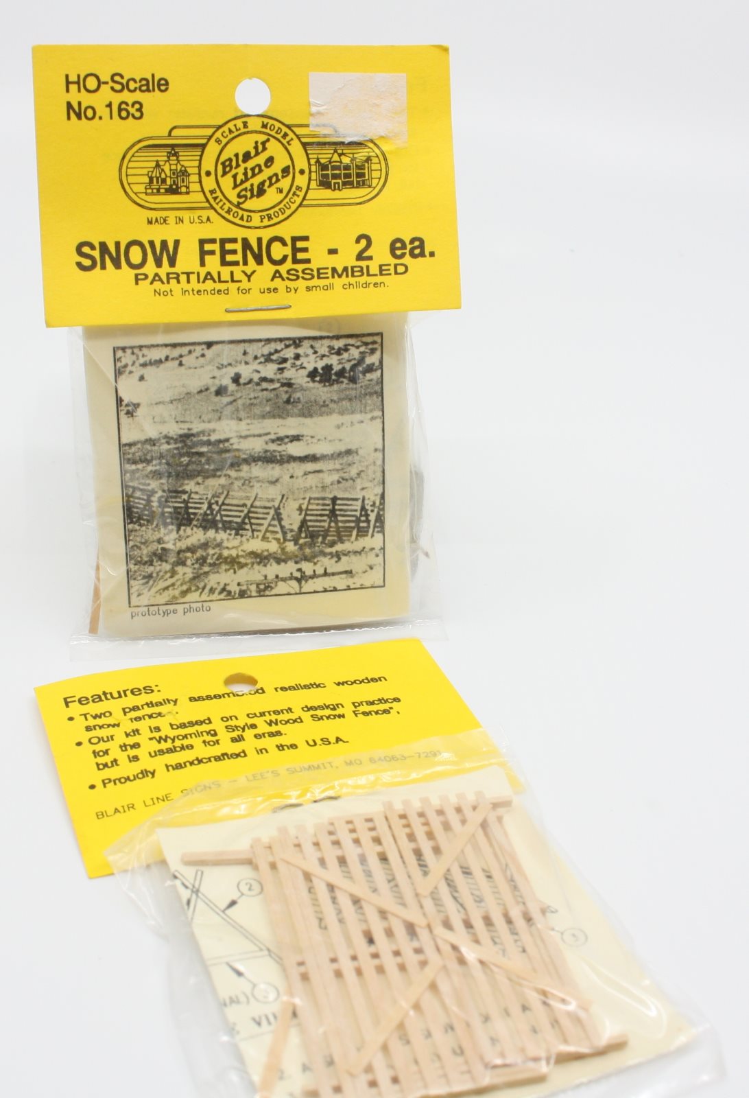 Blair Line 163 HO Snow Fence (Pack of 2)