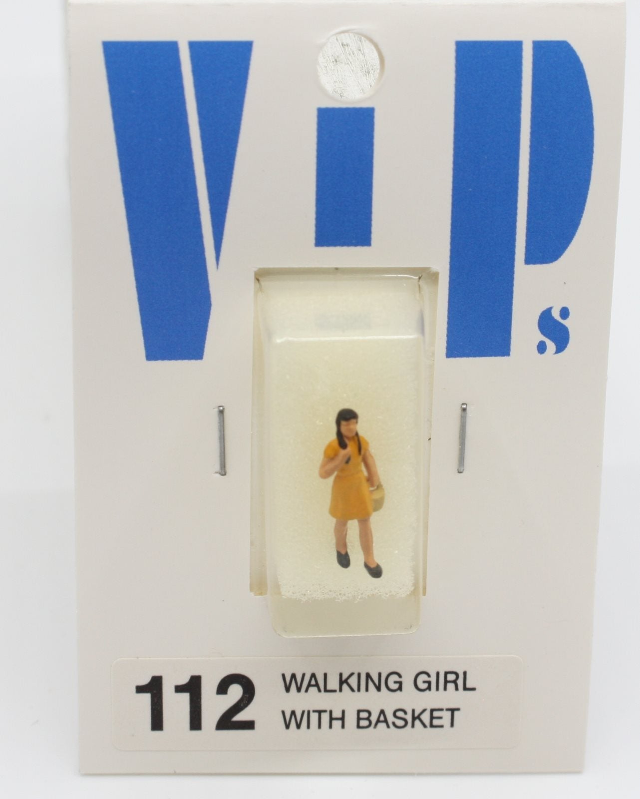 Preiser 112 HO Walking Girl with Basket Figure