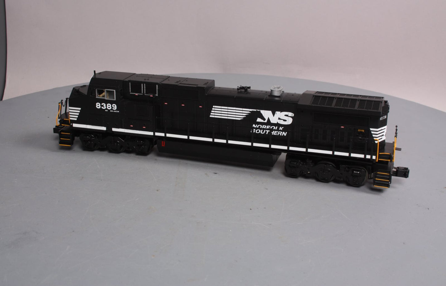 MTH 30-20000-1 Norfolk Southern Dash-8 Diesel Engine w/Proto Sound 2.0 #8389