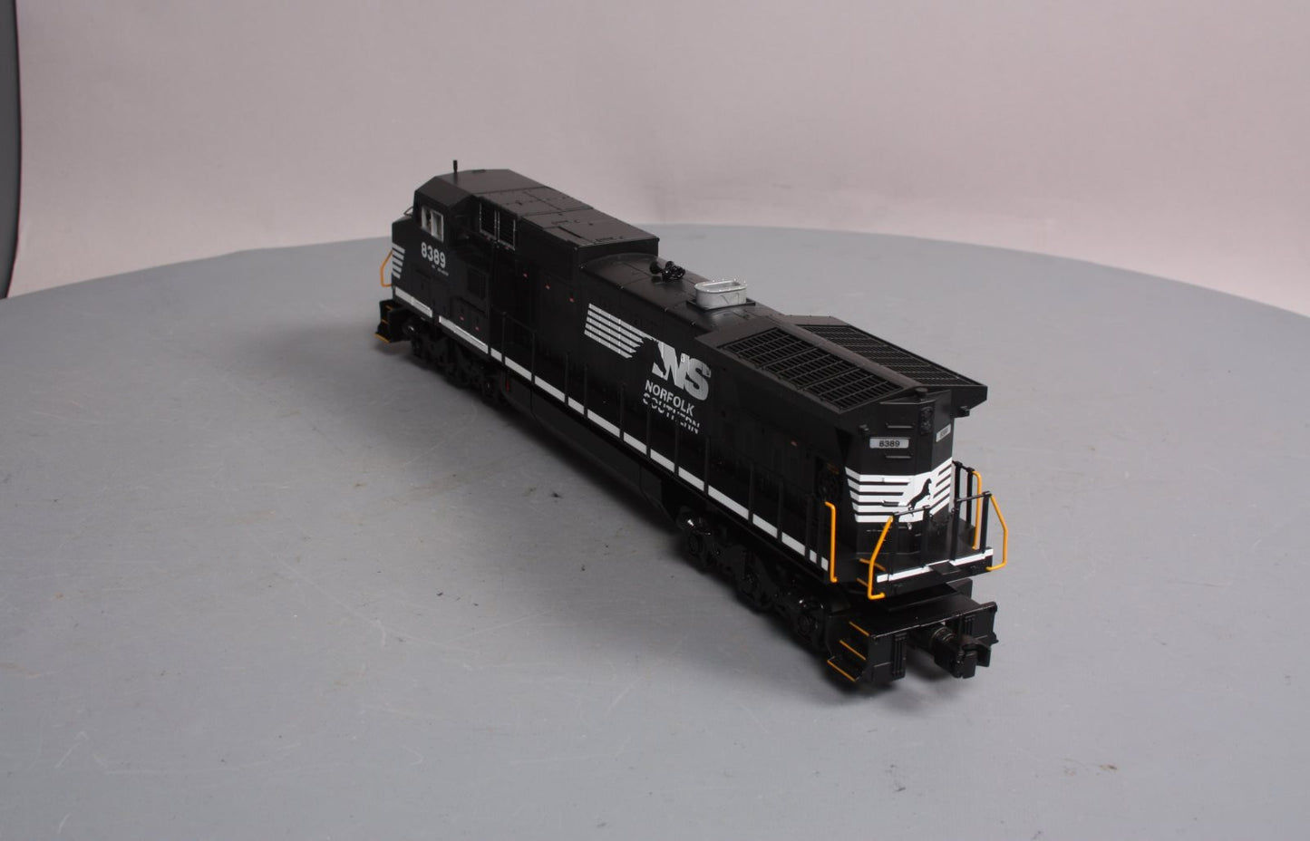MTH 30-20000-1 Norfolk Southern Dash-8 Diesel Engine w/Proto Sound 2.0 #8389