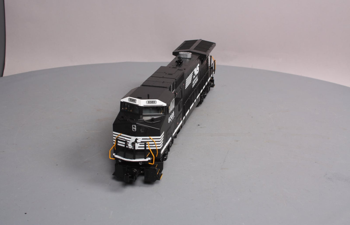 MTH 30-20000-1 Norfolk Southern Dash-8 Diesel Engine w/Proto Sound 2.0 #8389