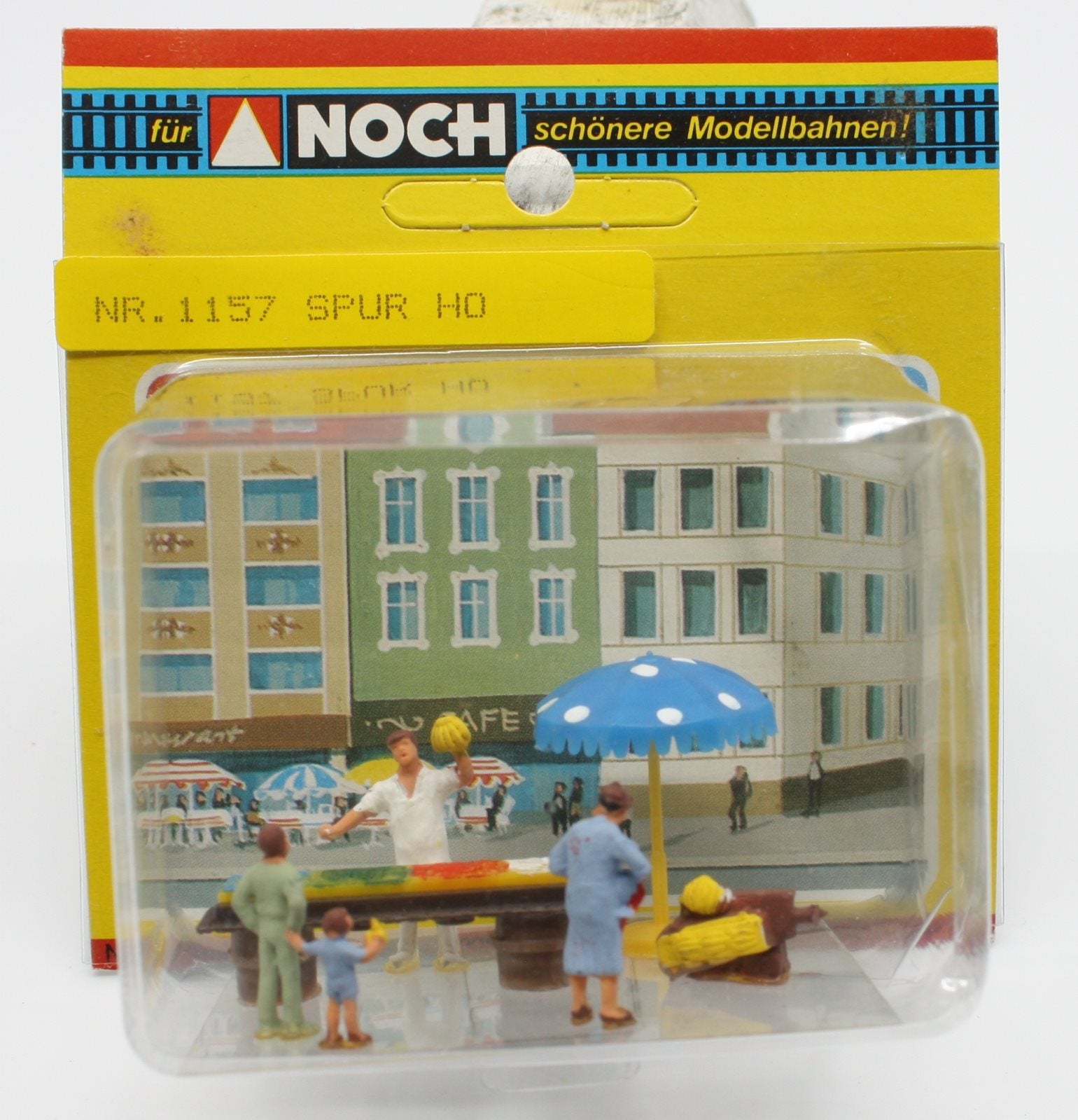Noch 1157 HO Figurine and Table egetable Stand