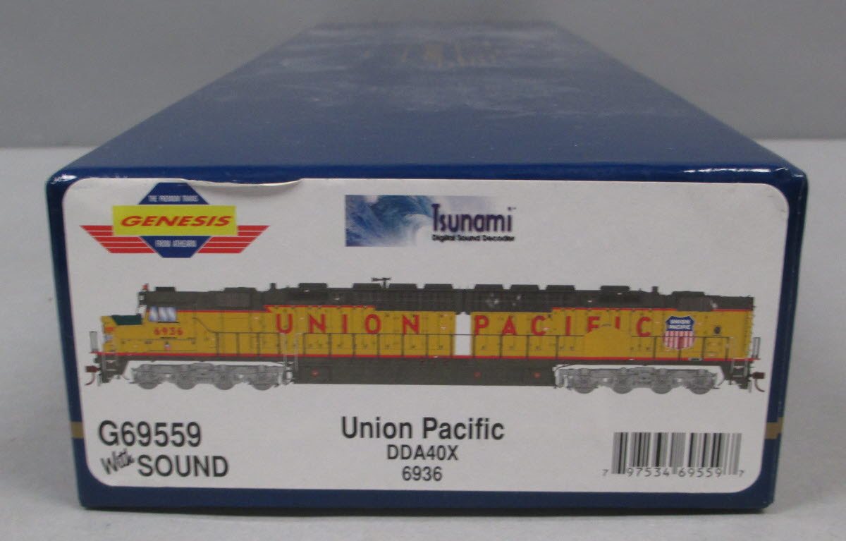 Athearn G69559 HO Union Pacific EMD DDA40X Diesel Locomotive #6936 w/DCC & Sound