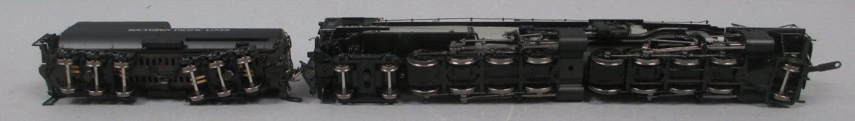 Broadway Limited 2188 HO Southern Pacific AC5 4-8-8-2 Steam Locomotive w/DCC