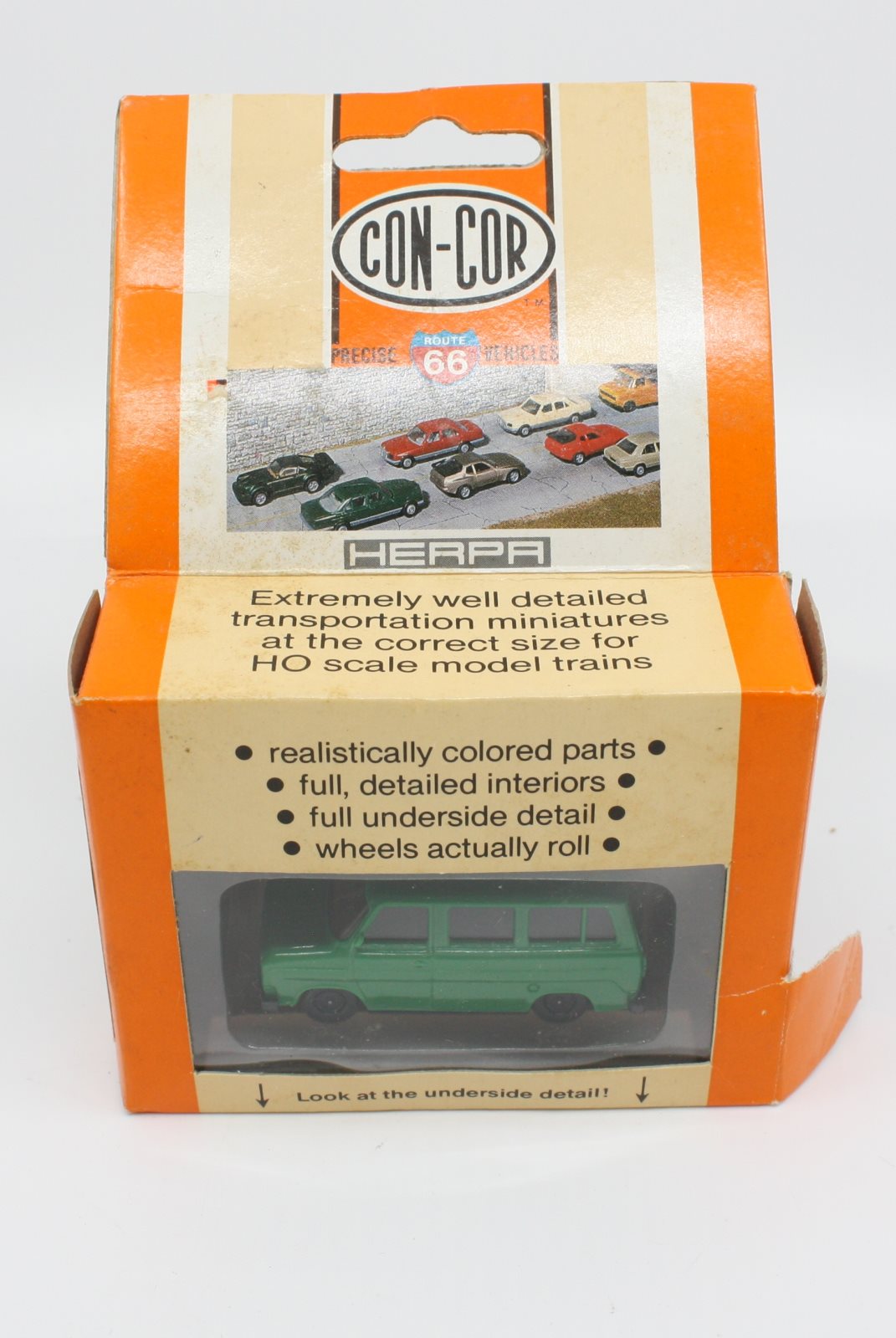 Con-Cor 0004-000216 HO Green Ford Tansit Van