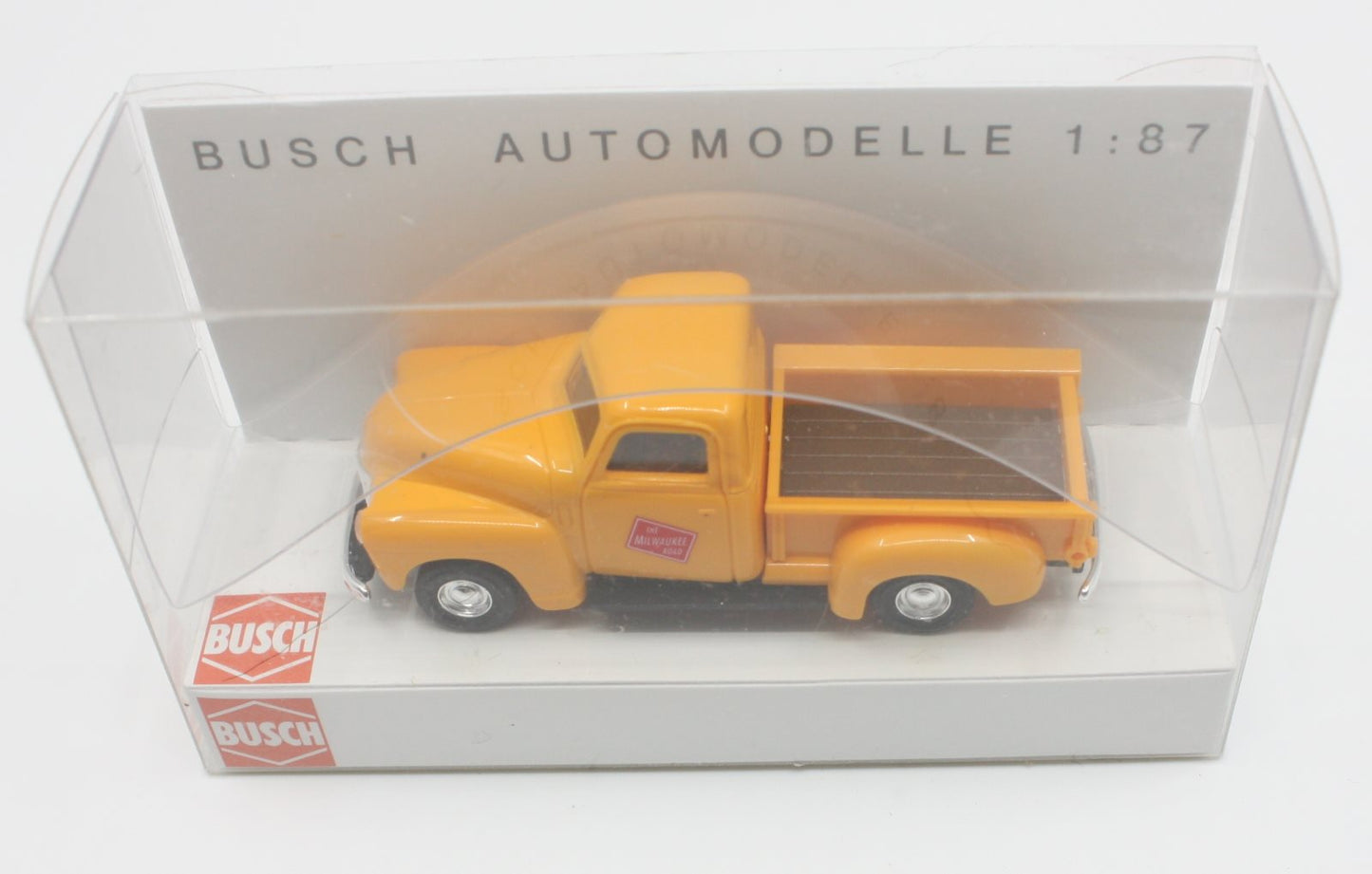 Busch 040-92107 HO Milwaukee Express '50 Chevy Pickup