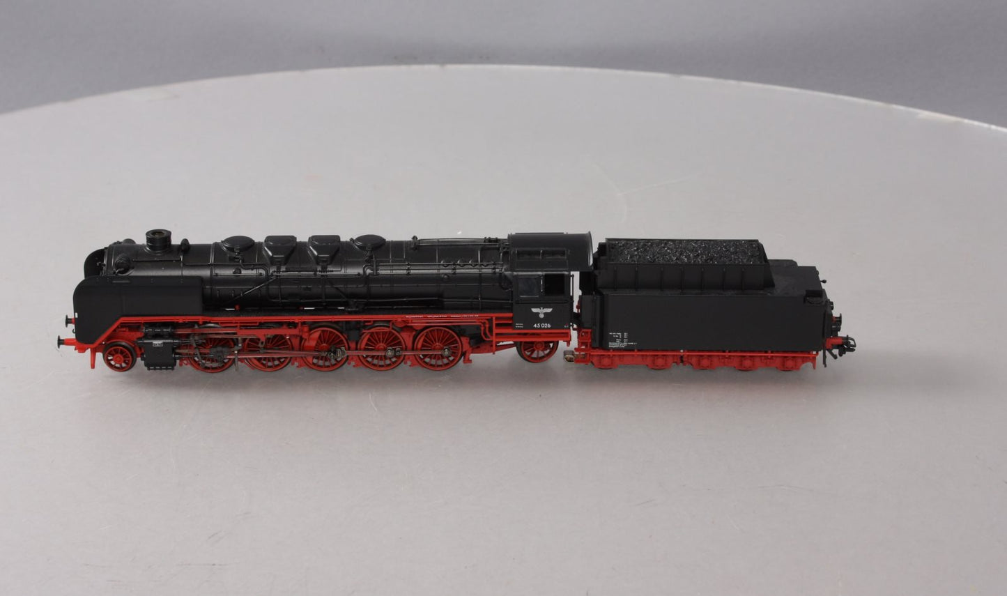 Marklin 37453 HO Scale CL 45 Locomotive with Tender