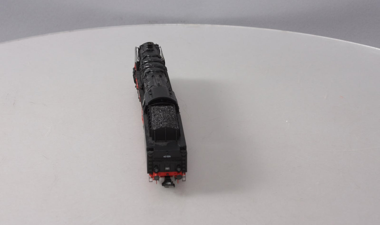 Marklin 37453 HO Scale CL 45 Locomotive with Tender