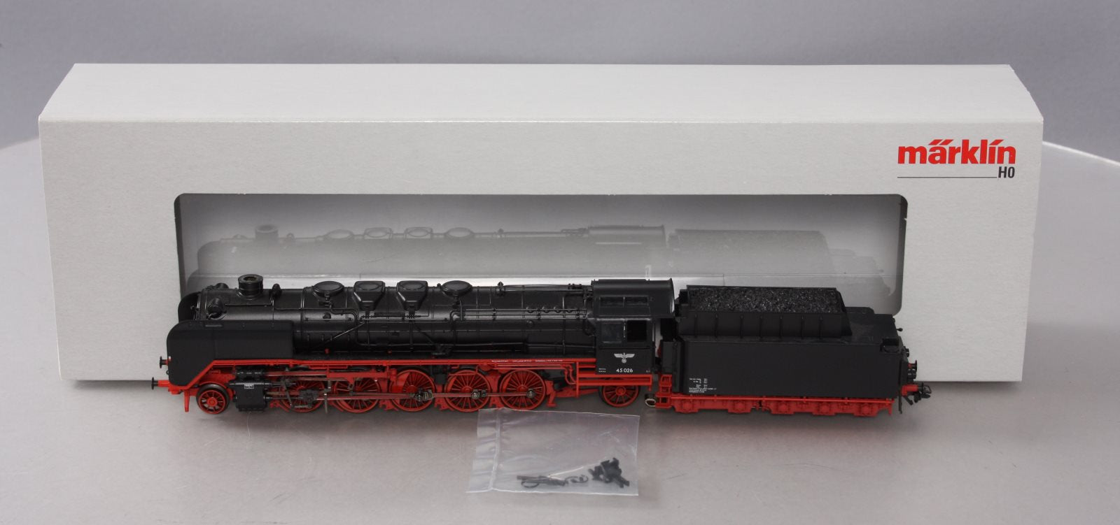 Marklin 37453 HO Scale CL 45 Locomotive with Tender