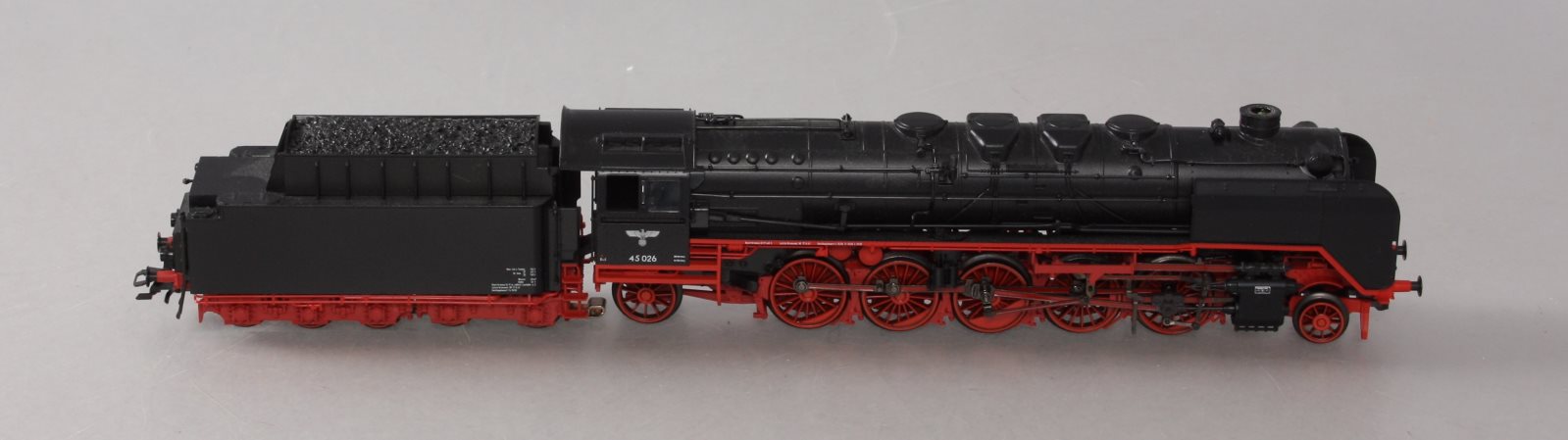 Marklin 37453 HO Scale CL 45 Locomotive with Tender