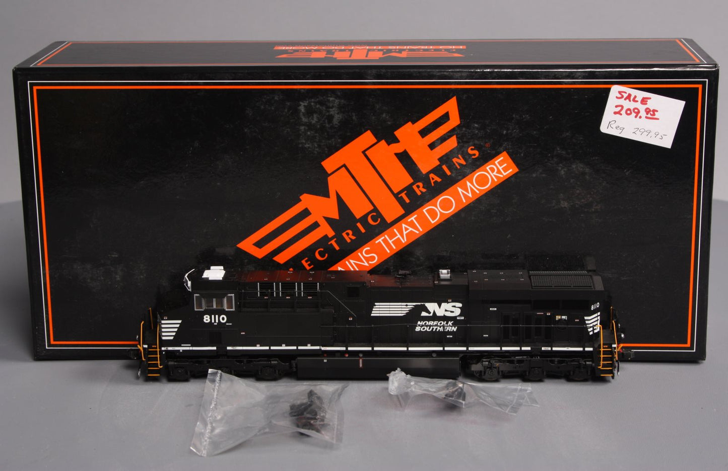 MTH 80-2321-1 HO Norfolk Southern GE ES44AC w/Proto-Sound 3.0 & DCC #8110