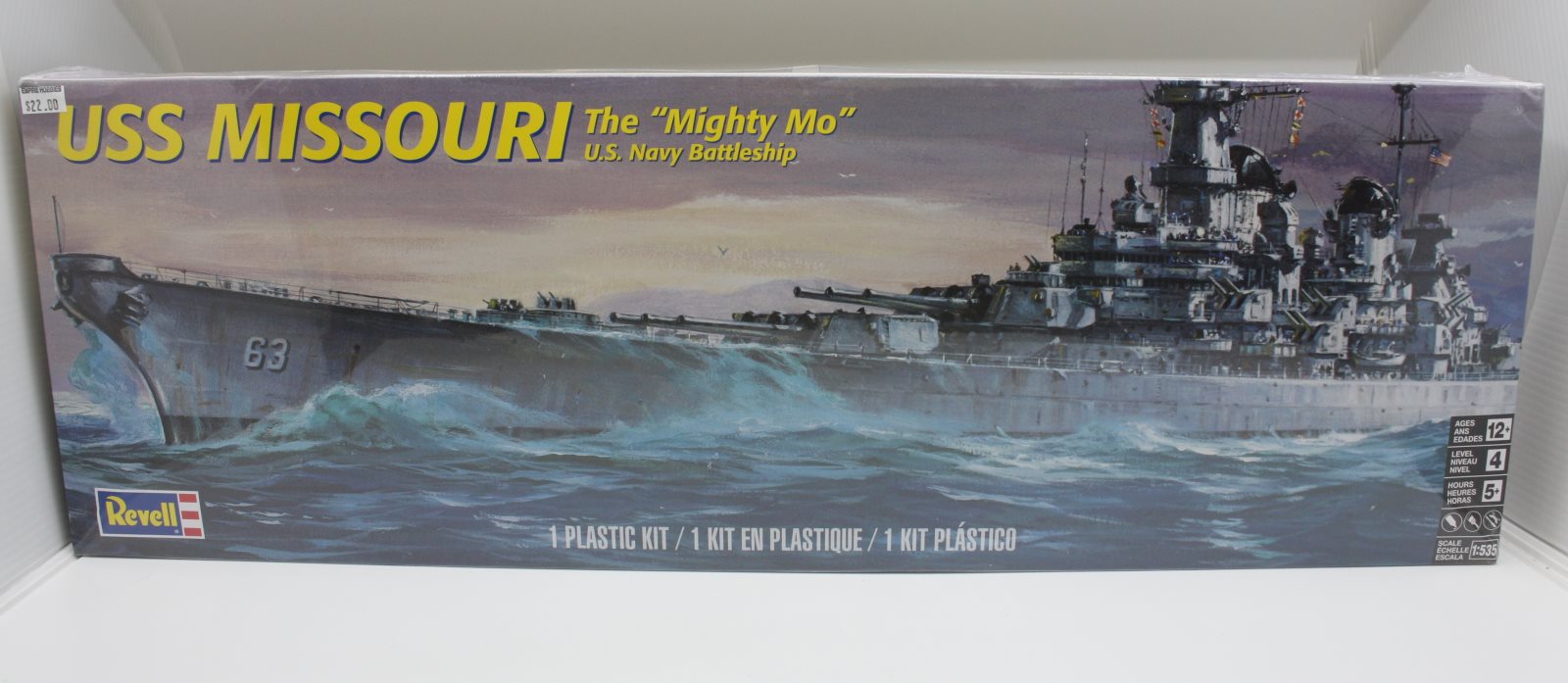Revell 85-0301 1:535 Scale USS Missouri The Might Mo U.S. Battleship Ship Kit