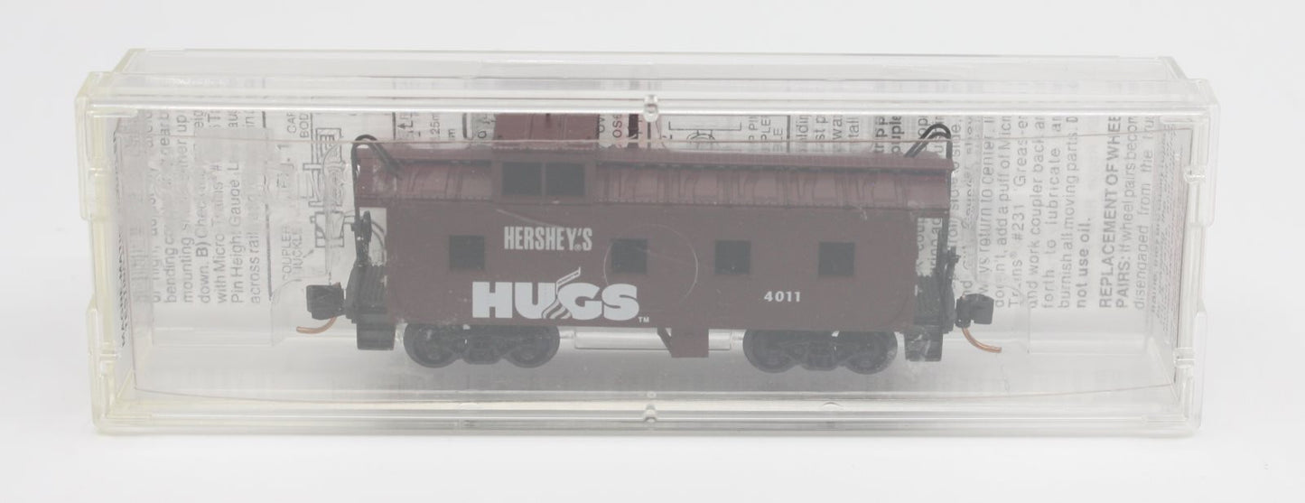 Micro-Trains 10000120 N Hershey's Hugs 36' Riveted Steel Side Caboose #4011