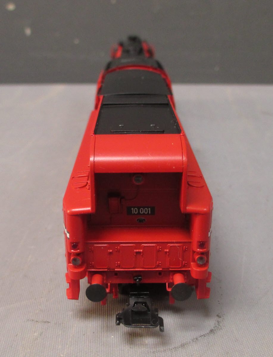 Marklin 37082 HO Scale DB BR 10 Steam Locomotive & Tender #10 001