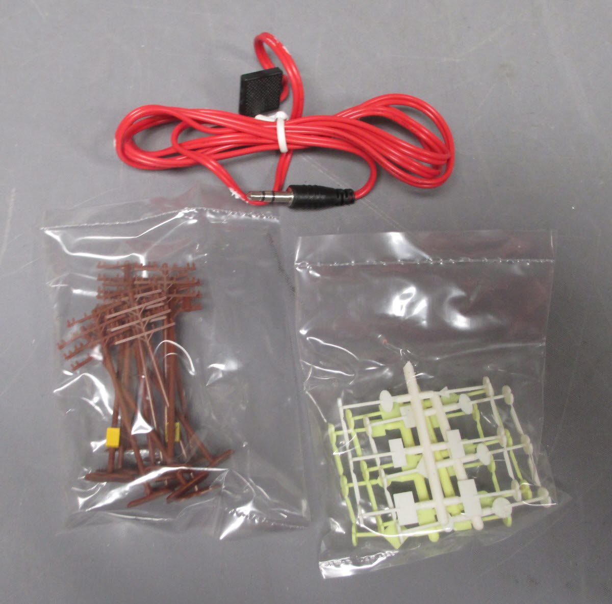 Bachmann 24008 Explorer N Gauge Diesel Starter Train Set w/E-Z Track System