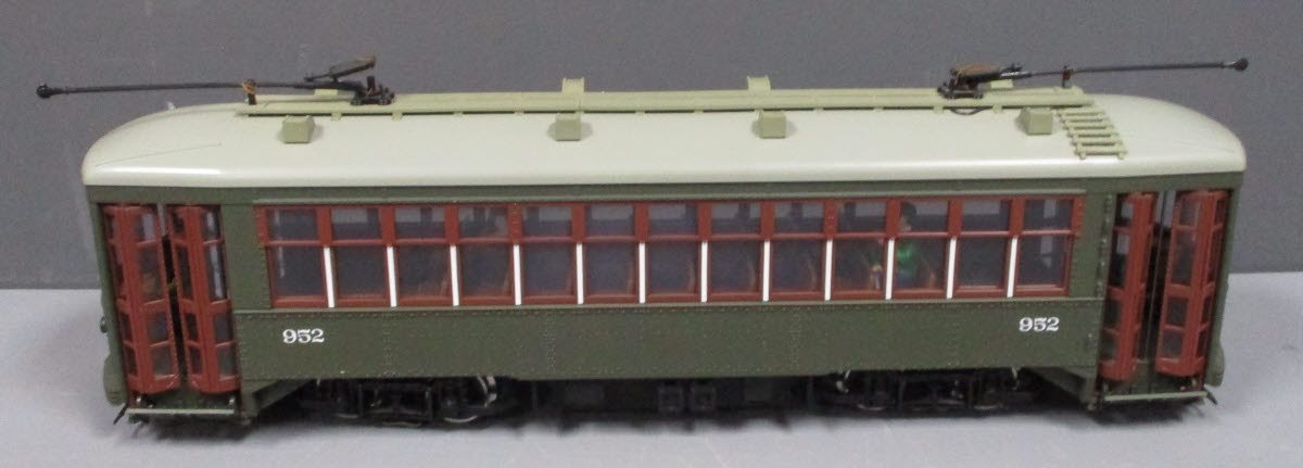 LGB 20380 G Scale Powered Streetcar with MTS