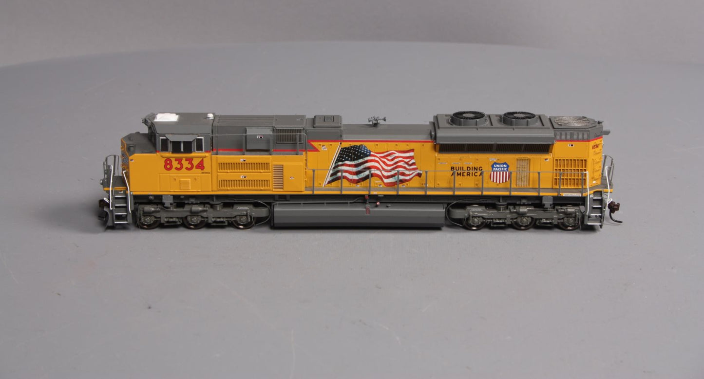 Athearn G68520 HO Union Pacific SD70ACe Powered Diesel Locomotive #8334