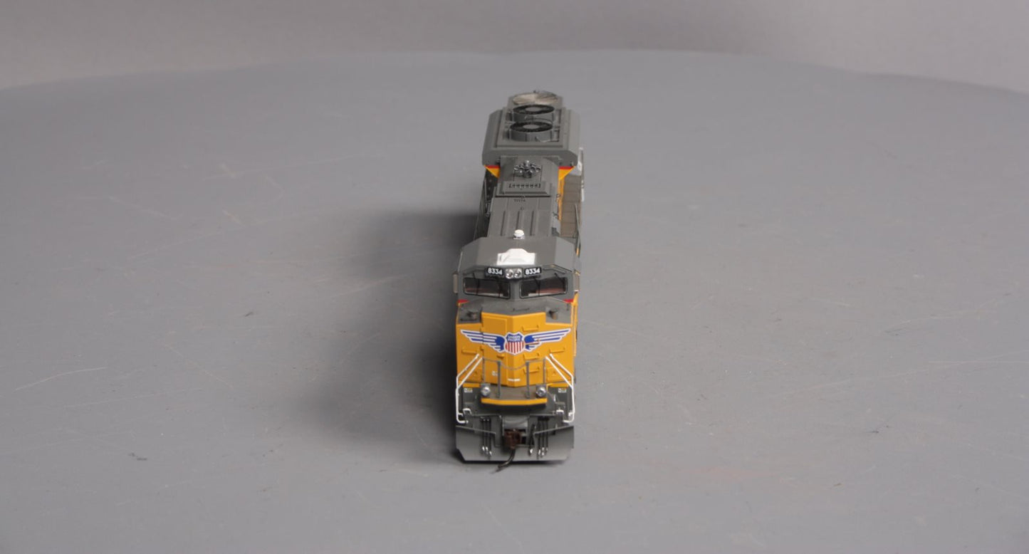 Athearn G68520 HO Union Pacific SD70ACe Powered Diesel Locomotive #8334