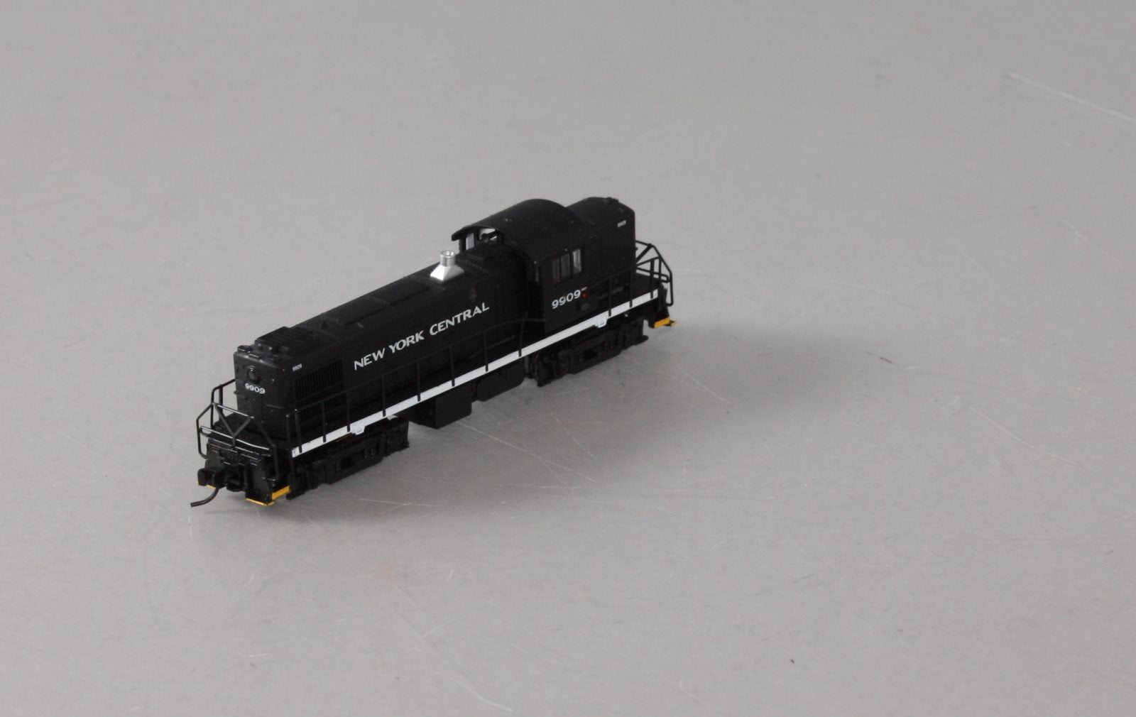 Atlas 44077 N NYC RS-1 Diesel Locomotive #9909