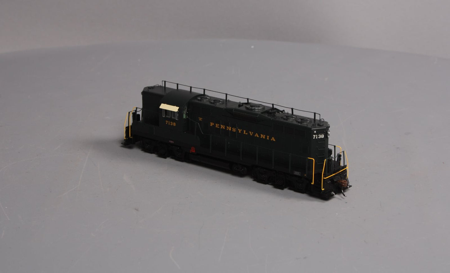 Athearn G64303 HO Pennsylvania GP9 Diesel Locomotive with DCC & Sound #7138