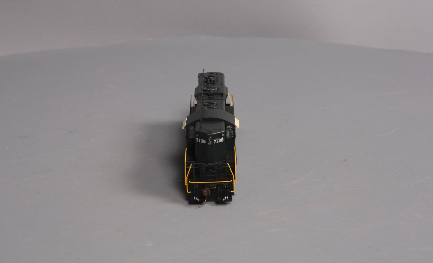 Athearn G64303 HO Pennsylvania GP9 Diesel Locomotive with DCC & Sound #7138